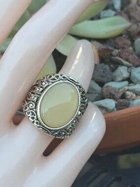 Yellow Citrine Style Gemstone Ring Silver-Tone Filigree Vintage Inspired 8.25
